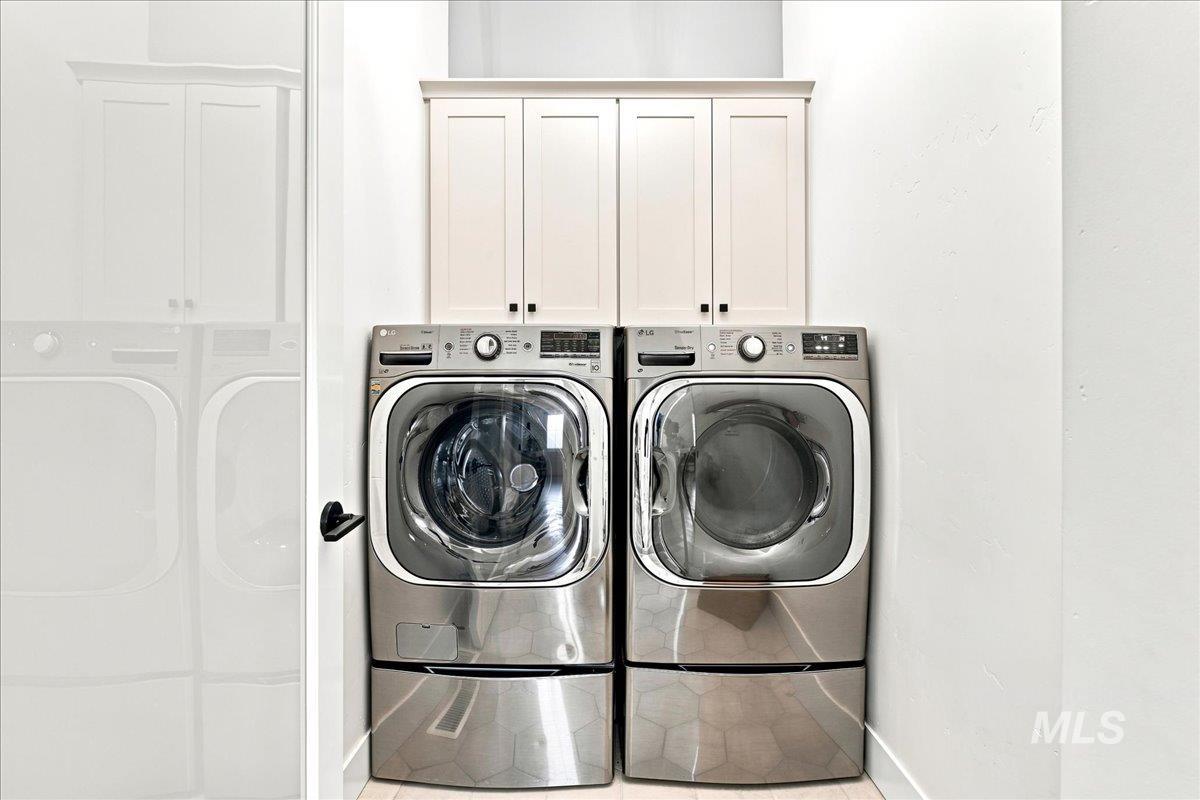 6639 N Asissi Ln Property Photo 27