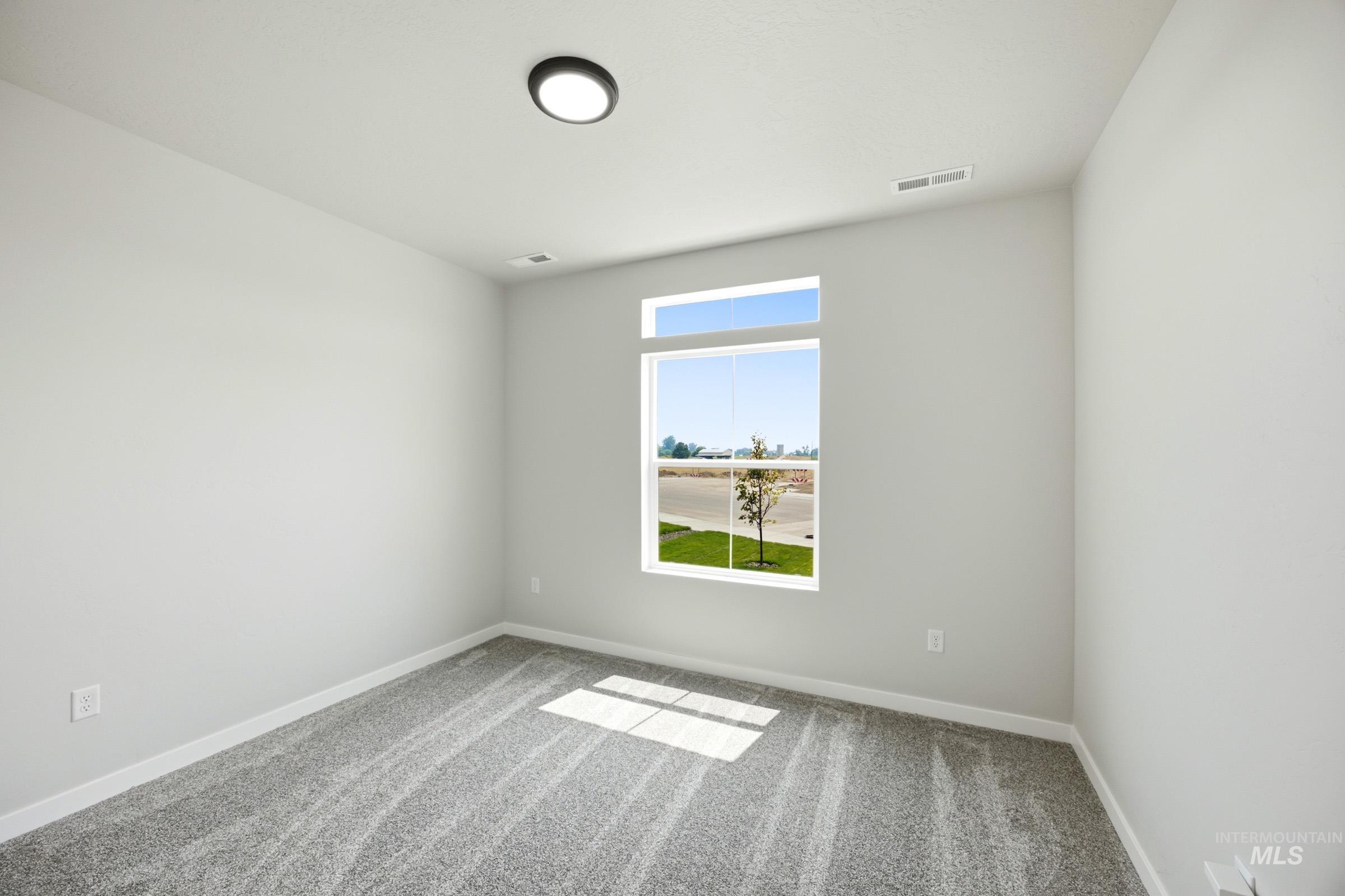1674 Celina St Property Photo 11