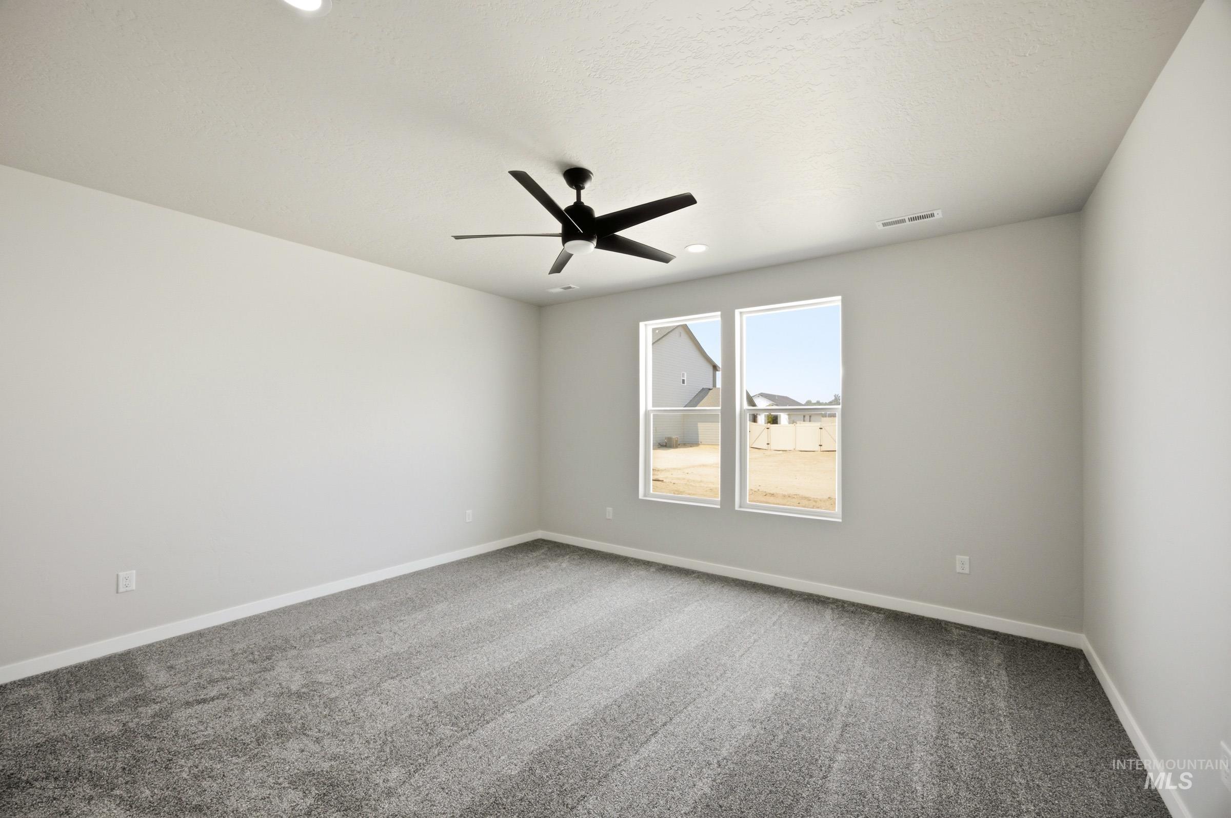 1674 Celina St Property Photo 17