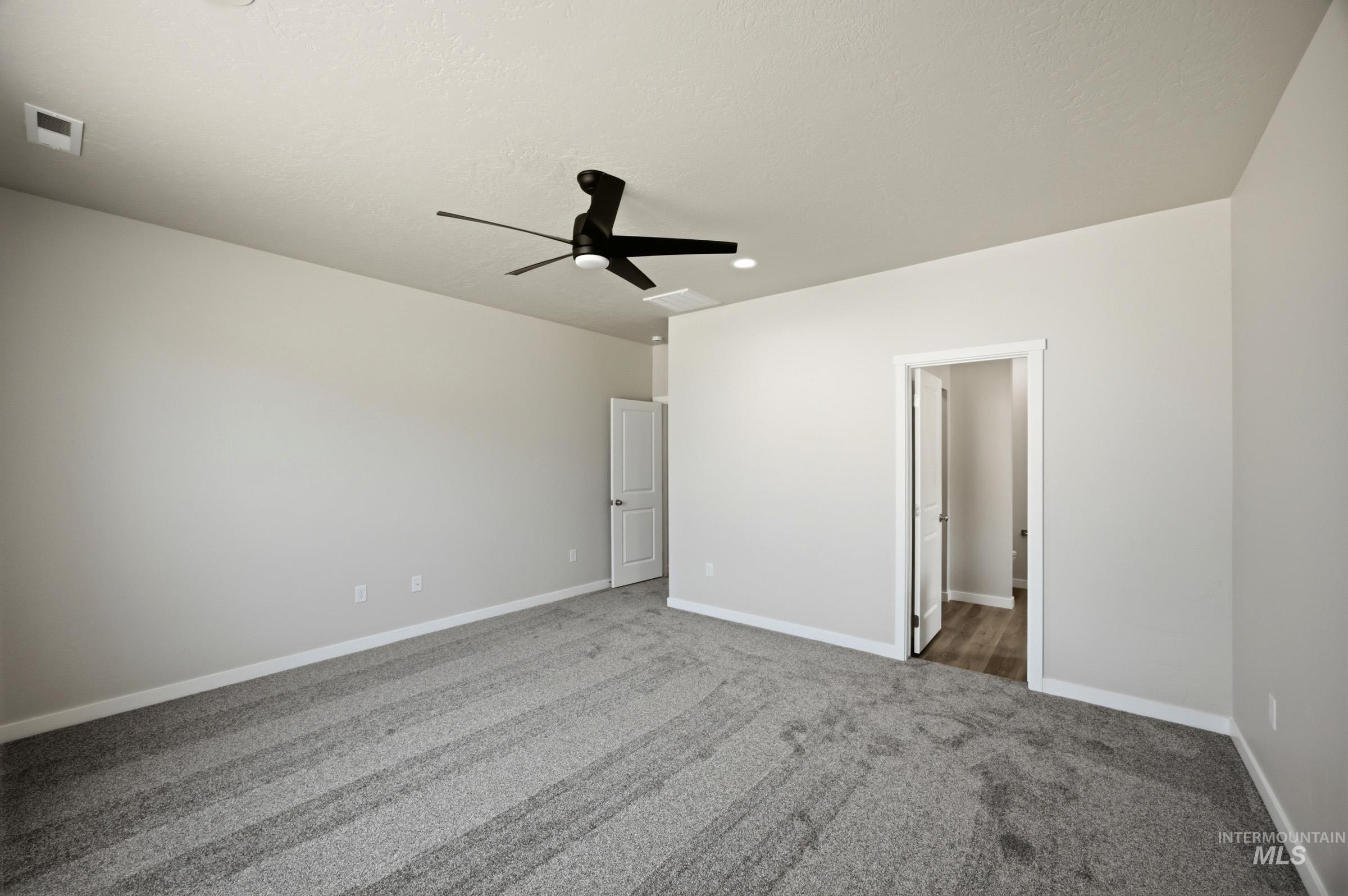 1674 Celina St Property Photo 18