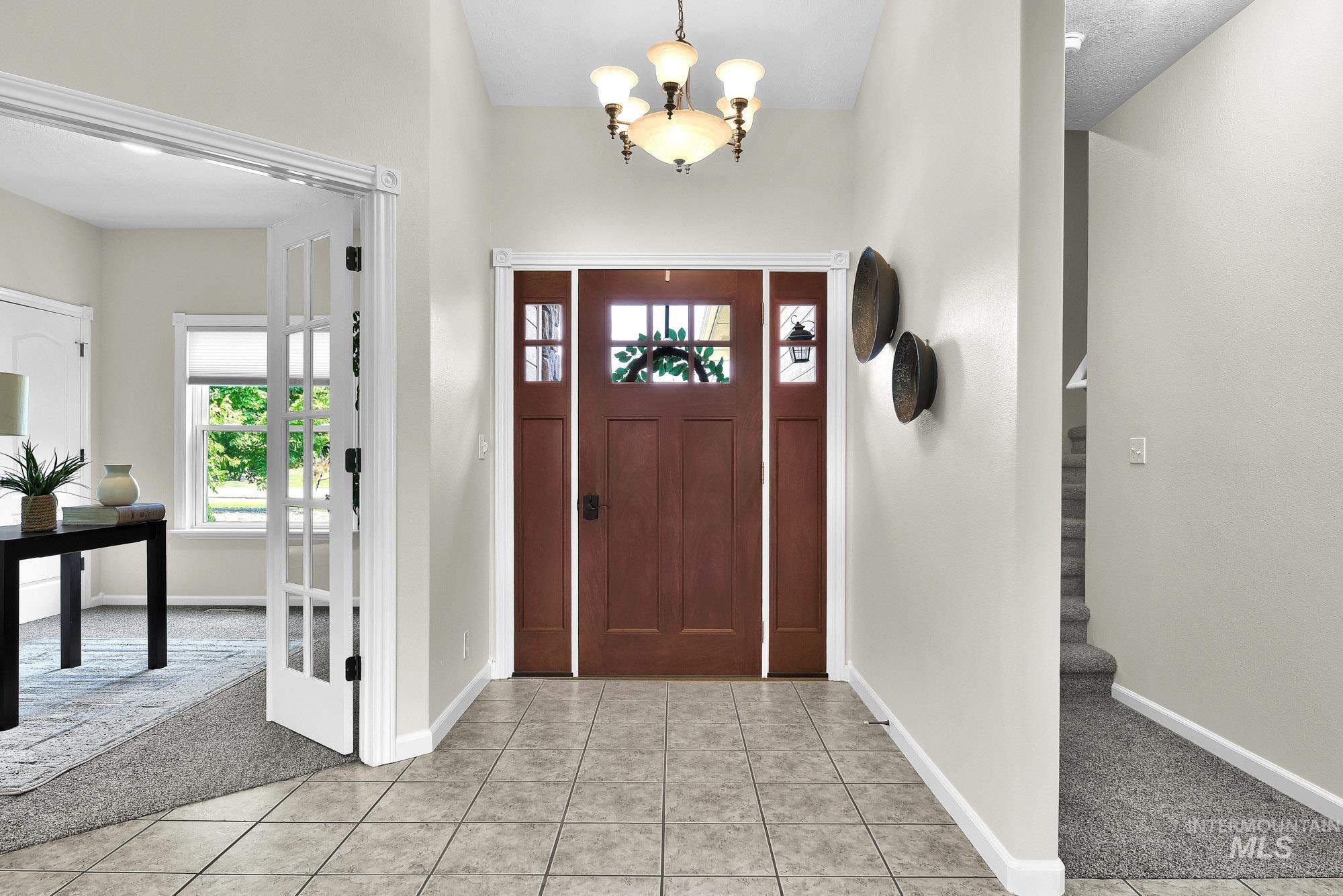 15585 Moonstruck Dr Property Photo 5