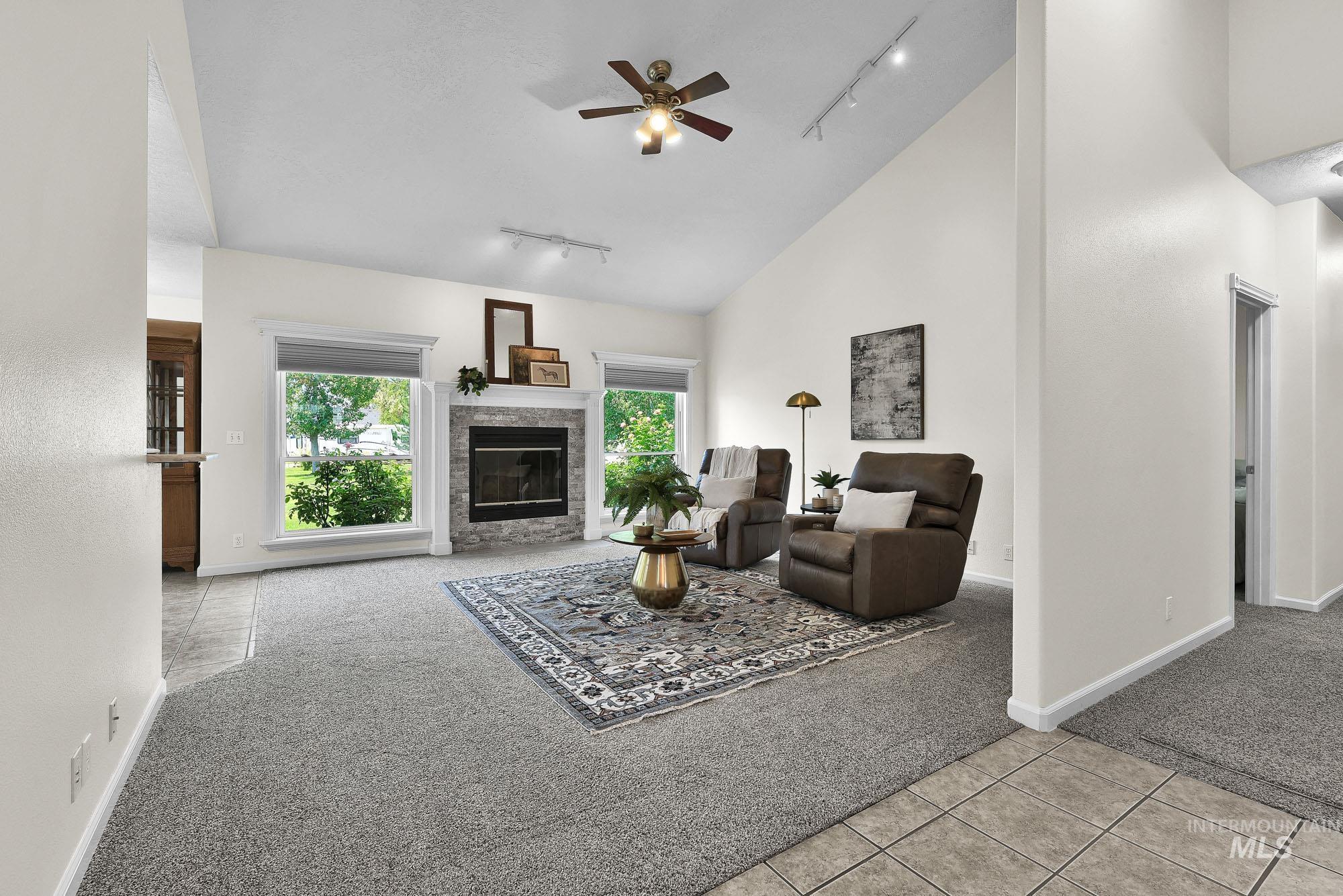 15585 Moonstruck Dr Property Photo 6