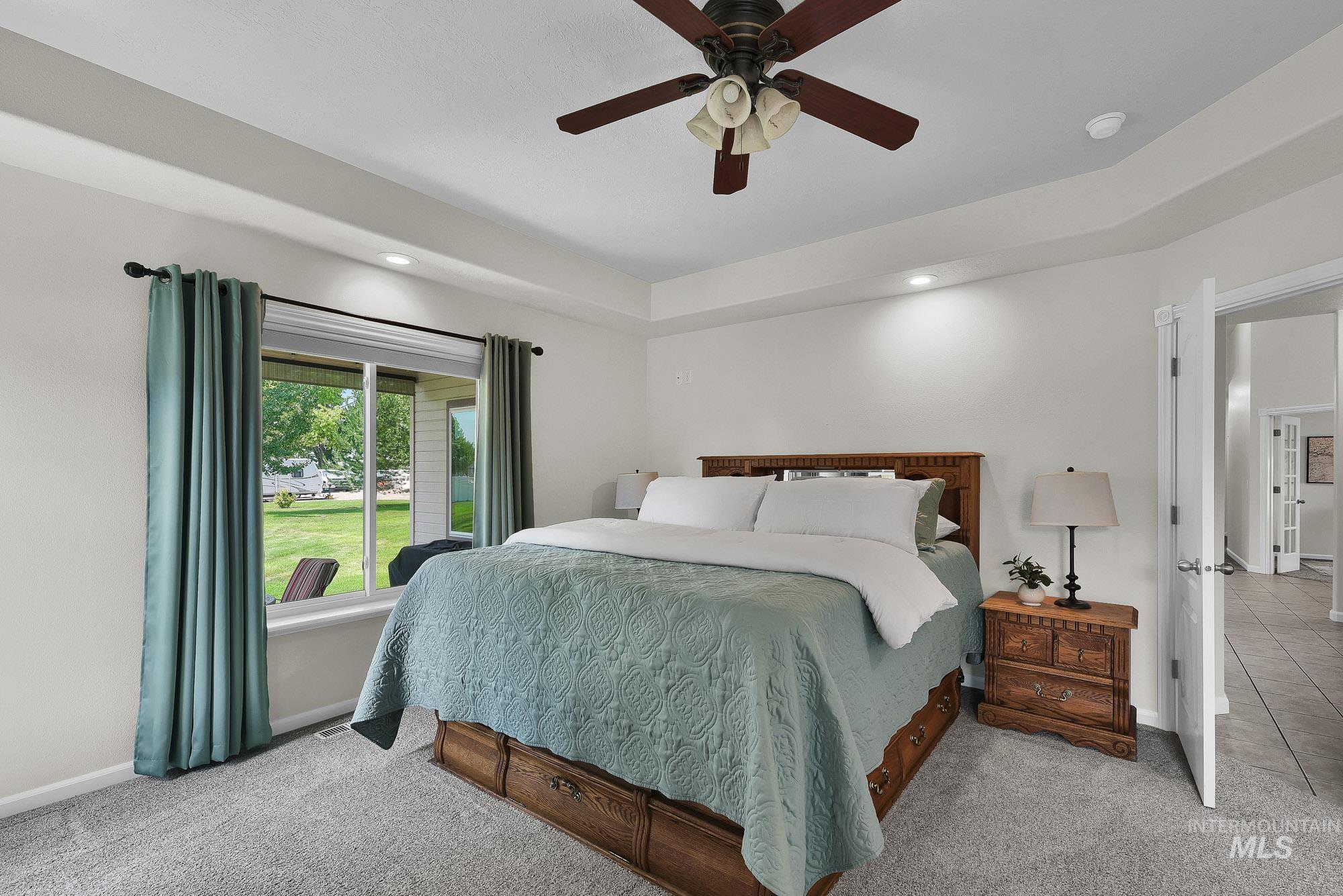 15585 Moonstruck Dr Property Photo 19