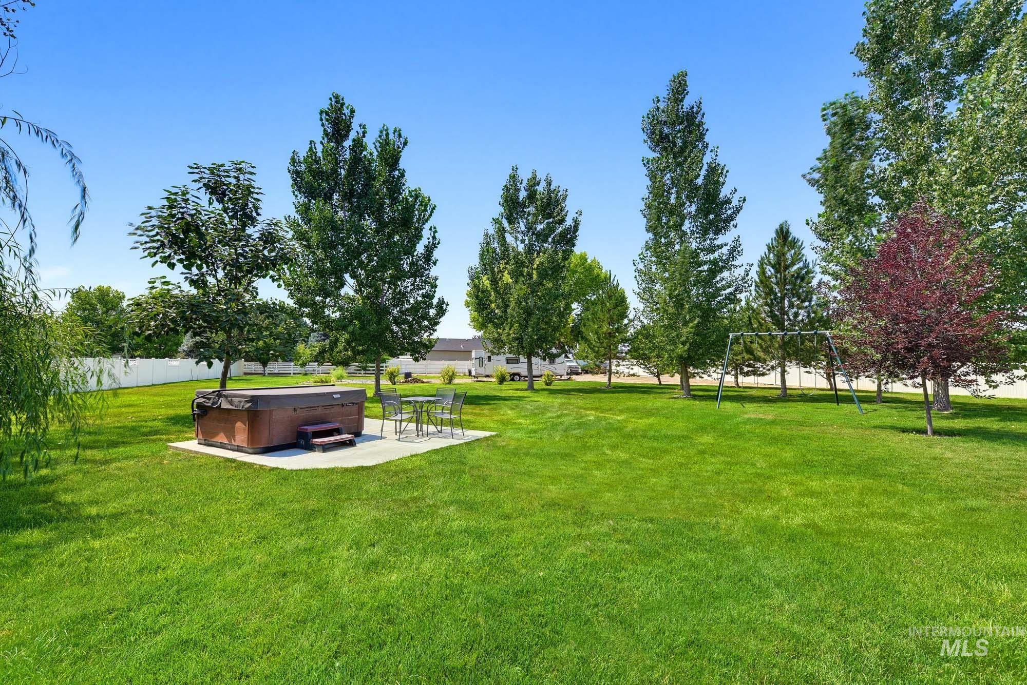 15585 Moonstruck Dr Property Photo 40