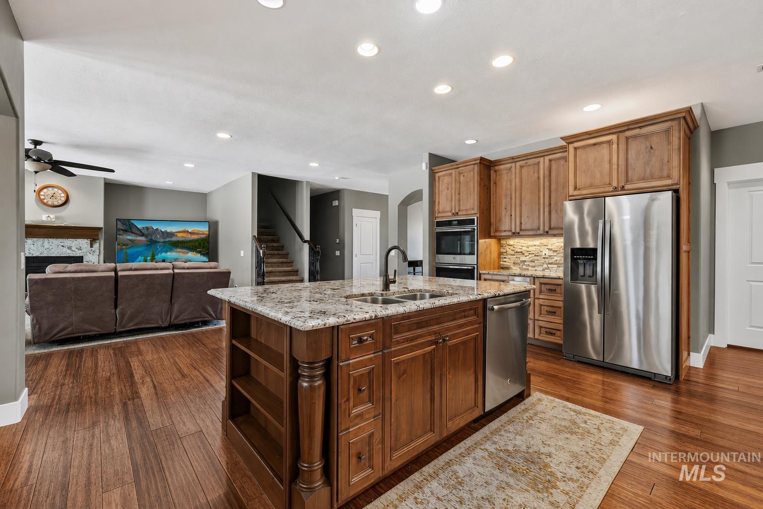 9222 Kemp Property Photo 12