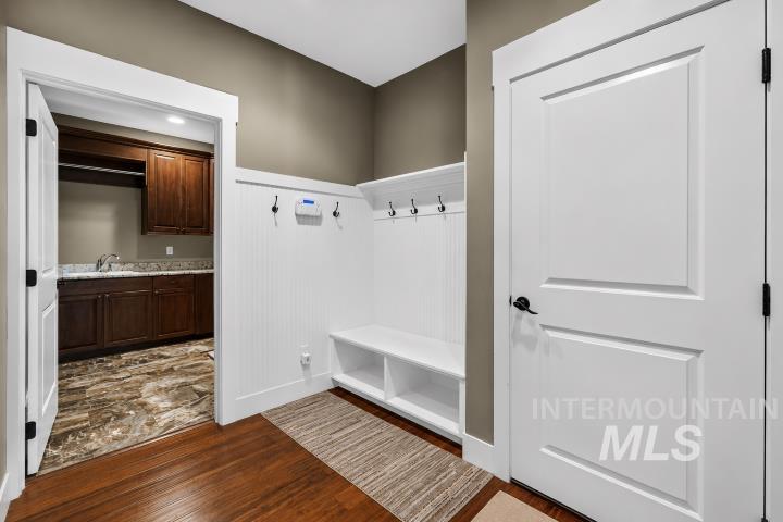 9222 Kemp Property Photo 30