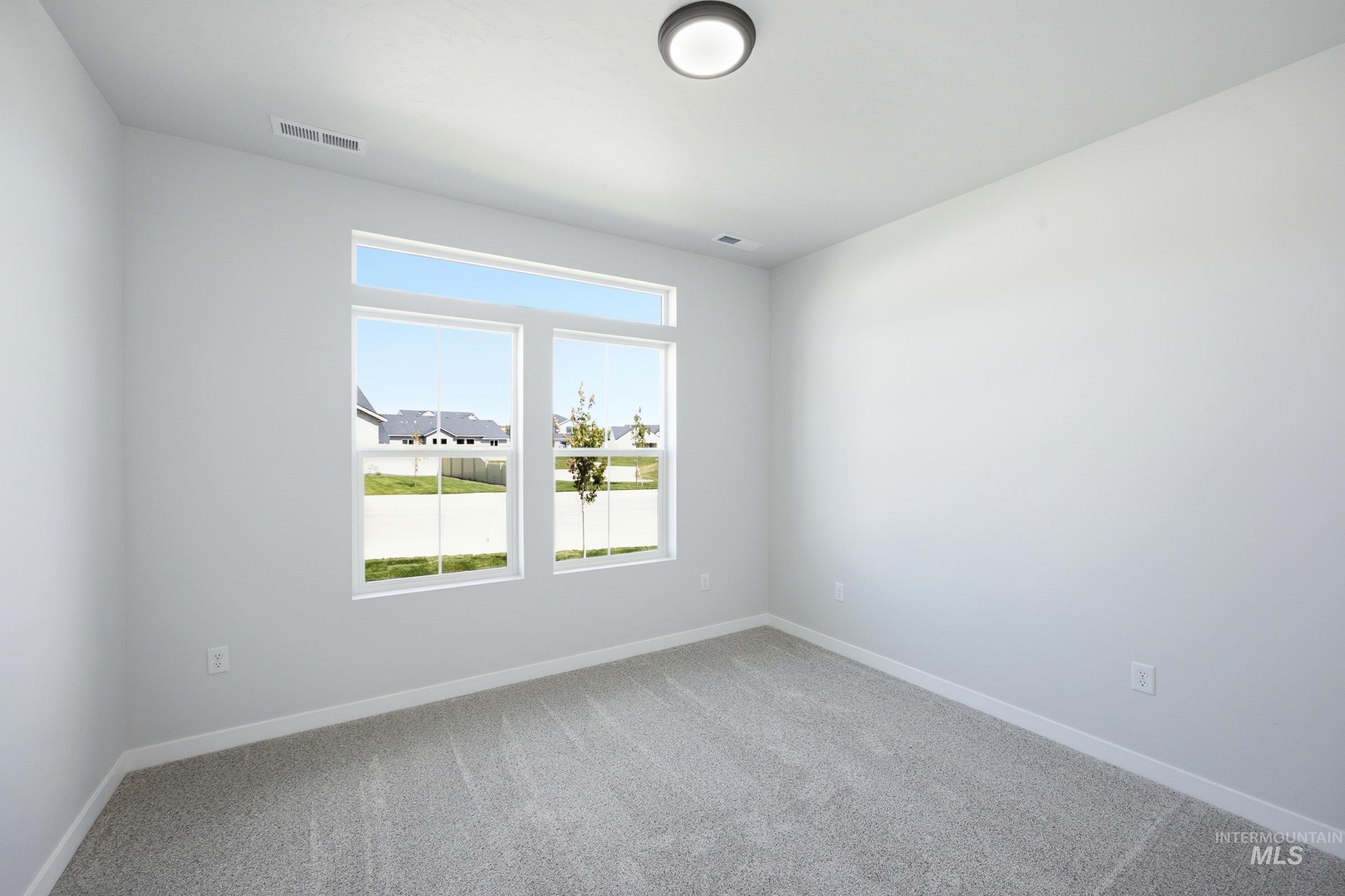 1681 Celina St Property Photo 10