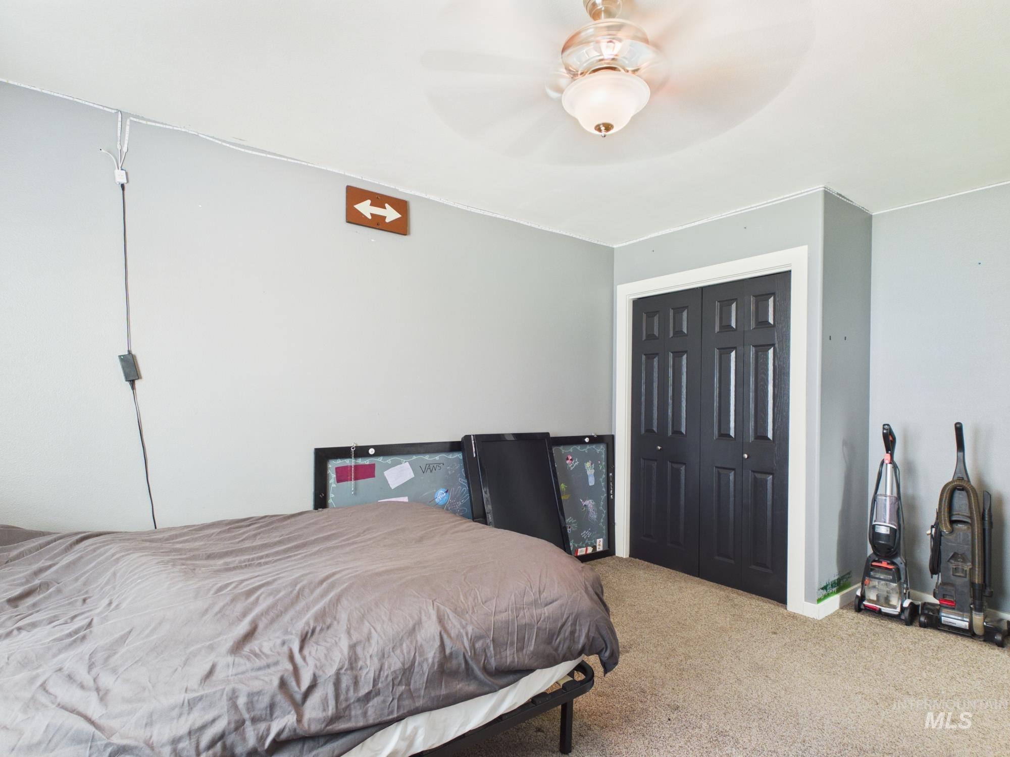 416 Park Ave. Property Photo 13
