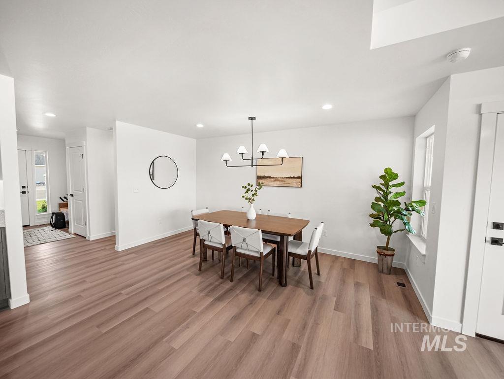 1243 Magic Rd Property Photo 11