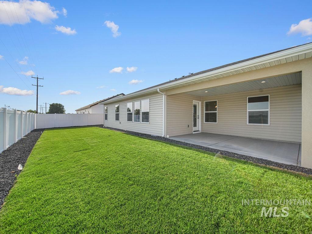1243 Magic Rd Property Photo 26