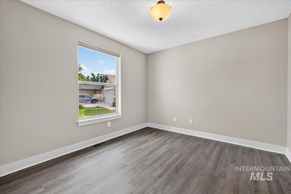 368 E Whiskey Flats St Property Photo 19