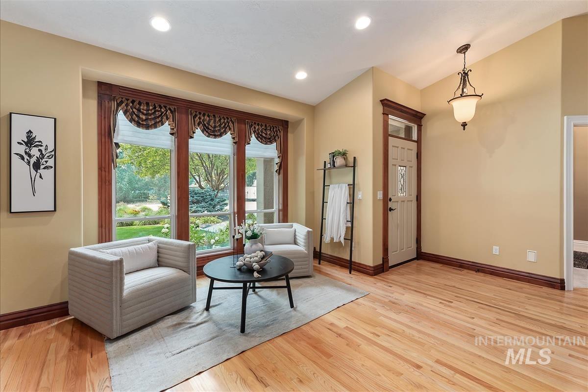 16610 Rose Briar Ln Property Photo 8