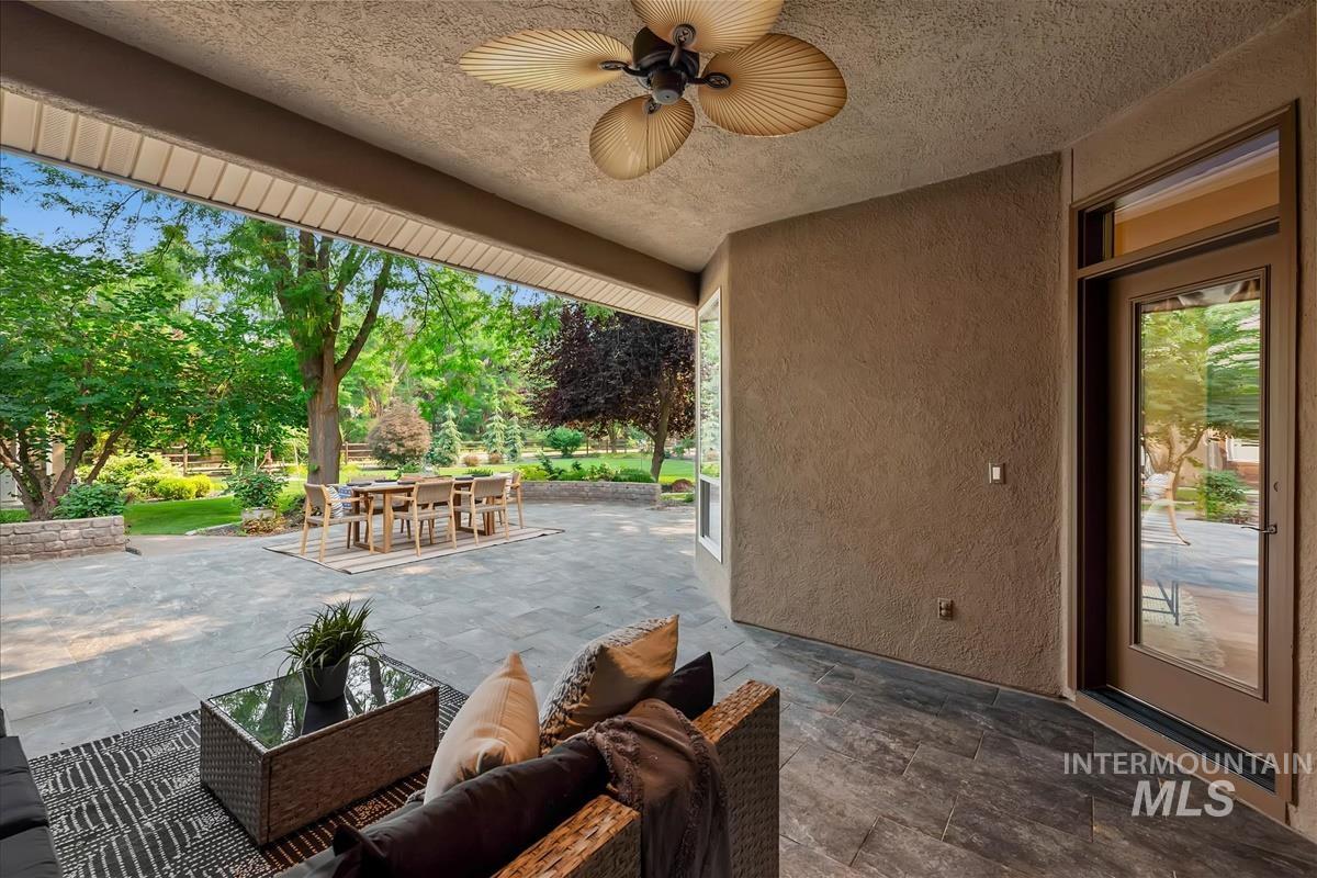 16610 Rose Briar Ln Property Photo 34
