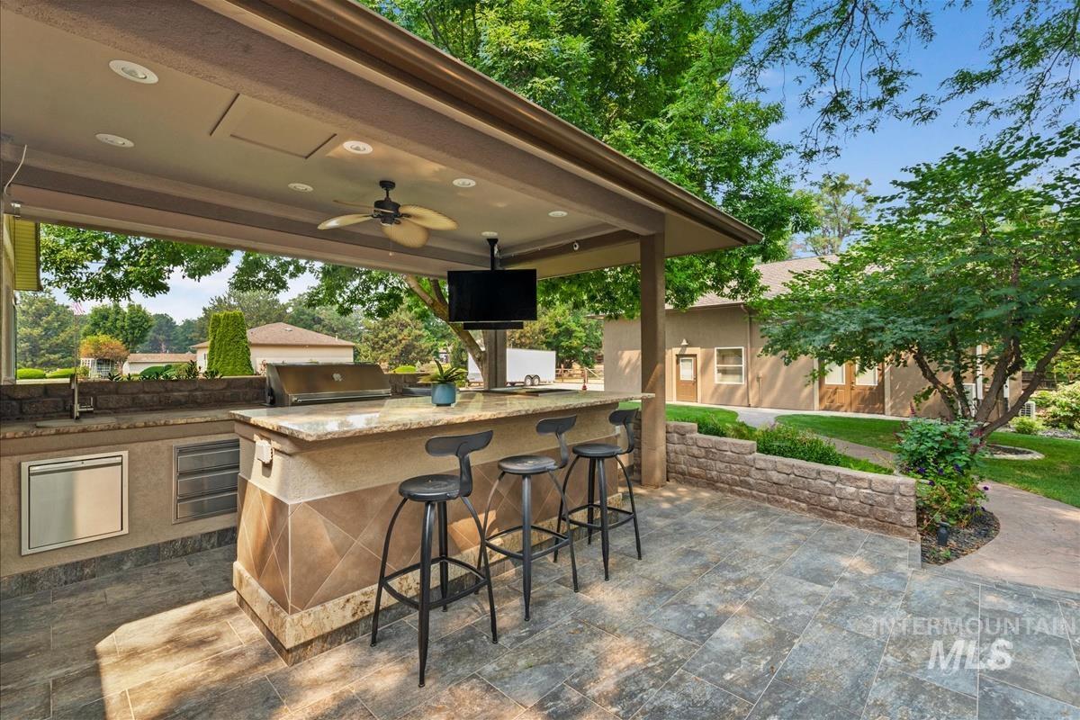 16610 Rose Briar Ln Property Photo 37