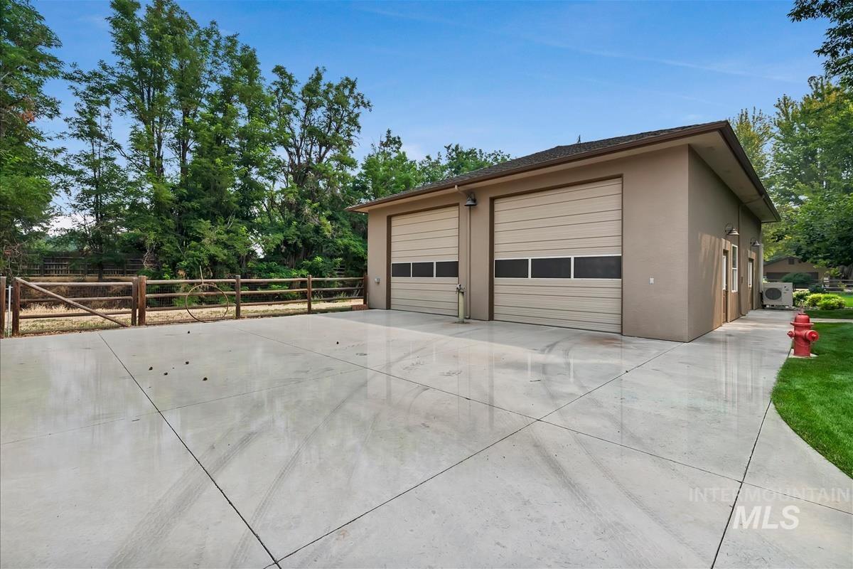 16610 Rose Briar Ln Property Photo 43