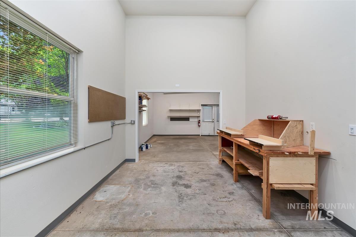 16610 Rose Briar Ln Property Photo 47