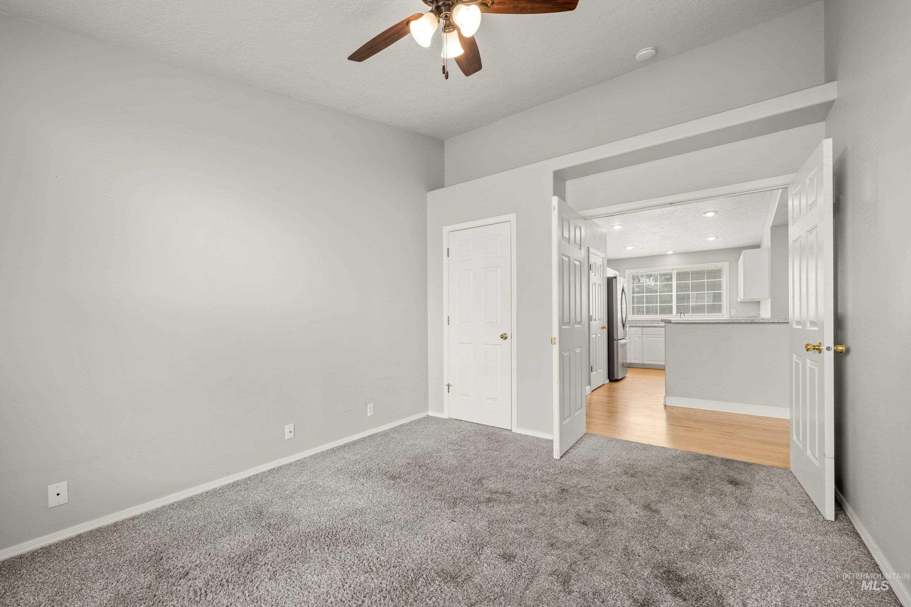 746 S Coral Pl Property Photo 18