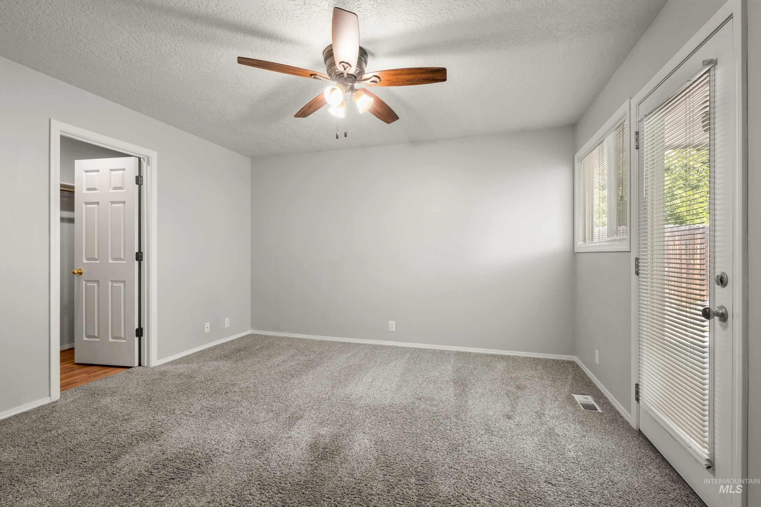 746 S Coral Pl Property Photo 20