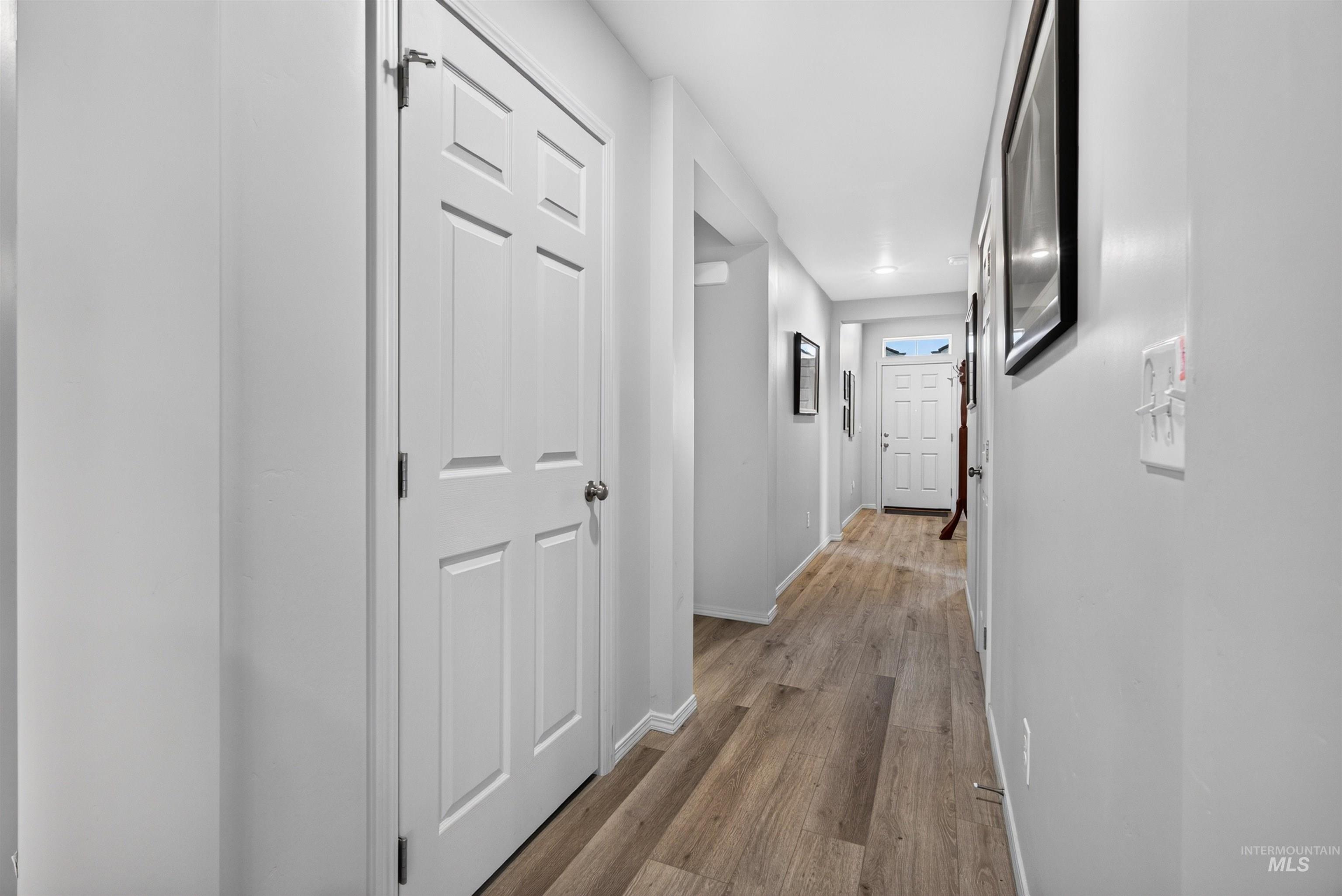8399 E Mourtan Property Photo 6