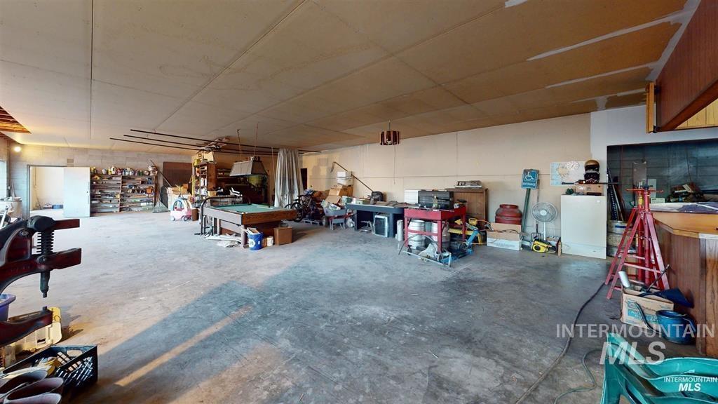 702 N D St Property Photo 13