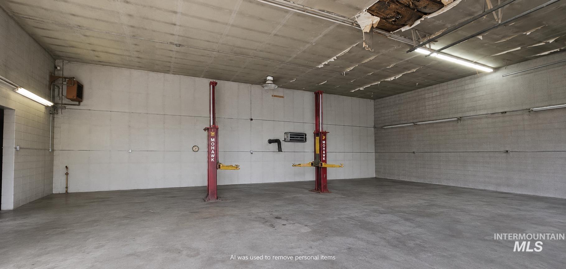 702 N D St Property Photo 14