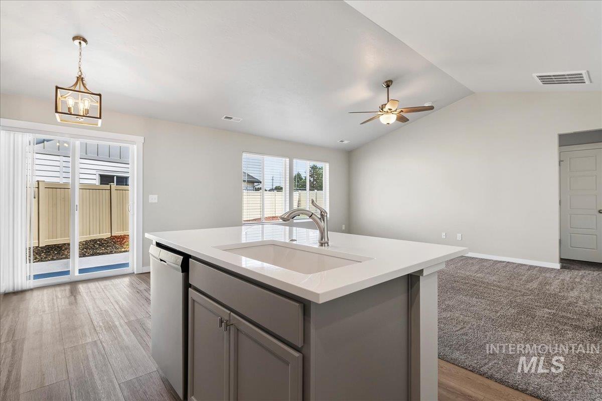 12412 W Papiamento Dr Property Photo 10