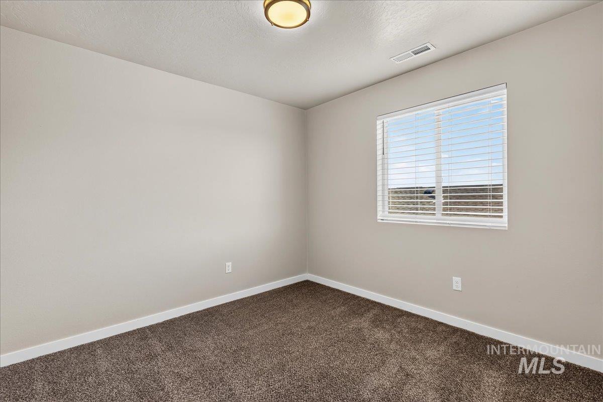 171 S Riggs Spring Ave Property Photo 18