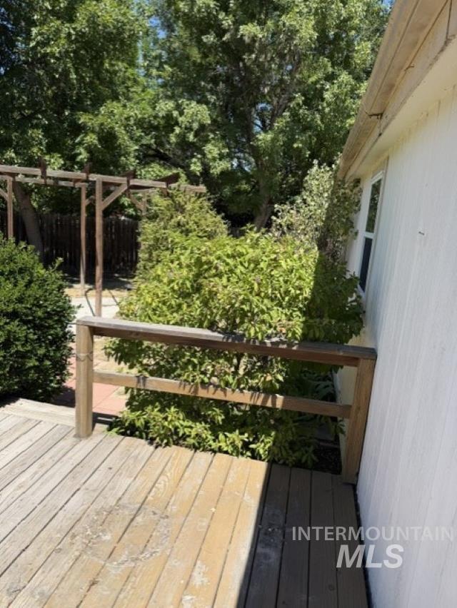 1158 W Targee Property Photo 21