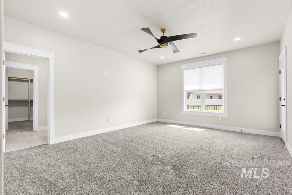 550 Syringa Falls Ct Property Photo 17