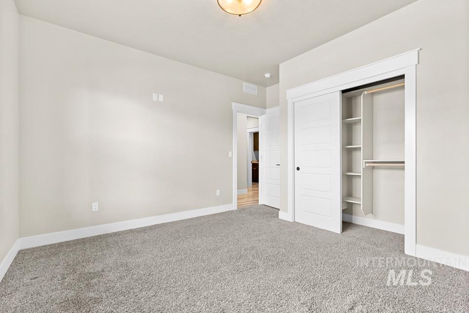 550 Syringa Falls Ct Property Photo 25