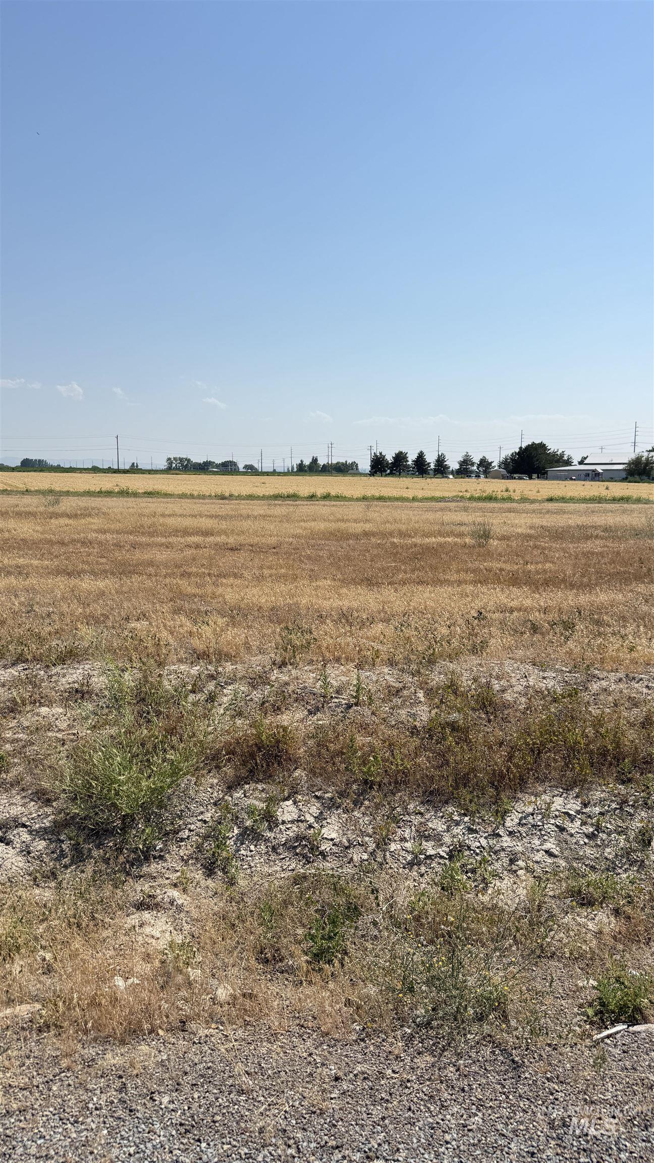 3325 E 4032 N Property Photo 2