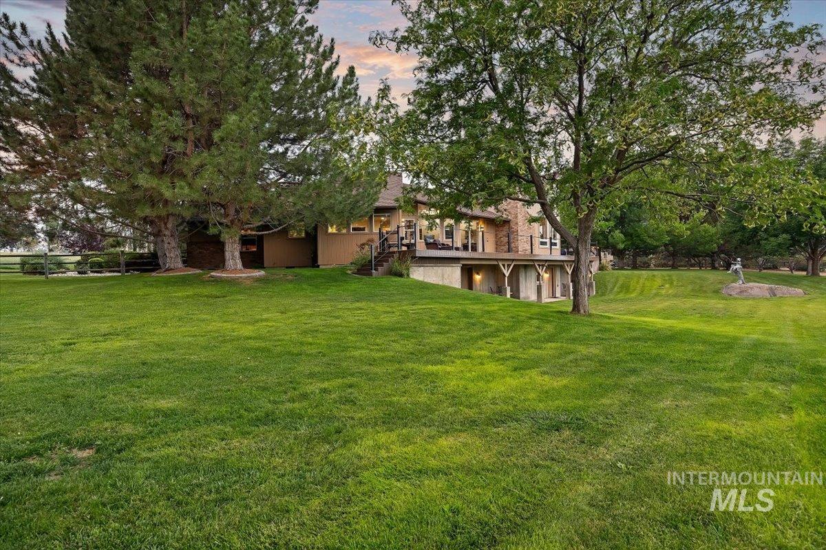 1290 Quail Hollow Property Photo 28