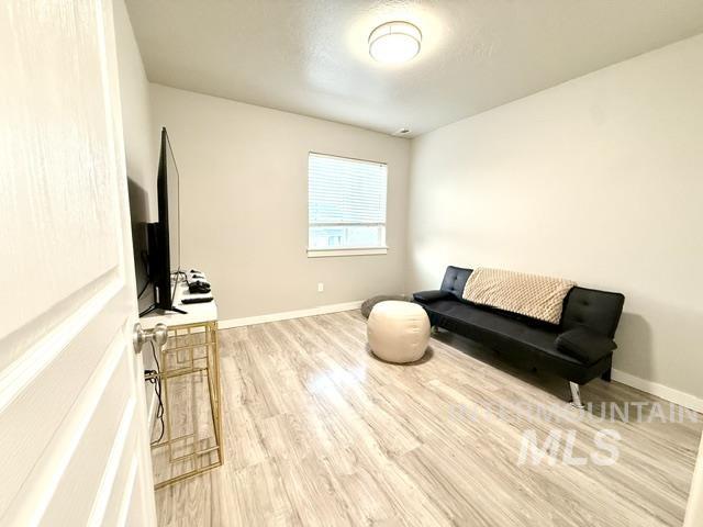 841 Canyon Crest Dr. Property Photo 33