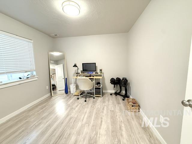 841 Canyon Crest Dr. Property Photo 36