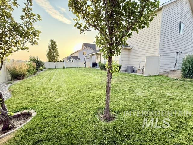841 Canyon Crest Dr. Property Photo 42
