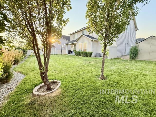 841 Canyon Crest Dr. Property Photo 43