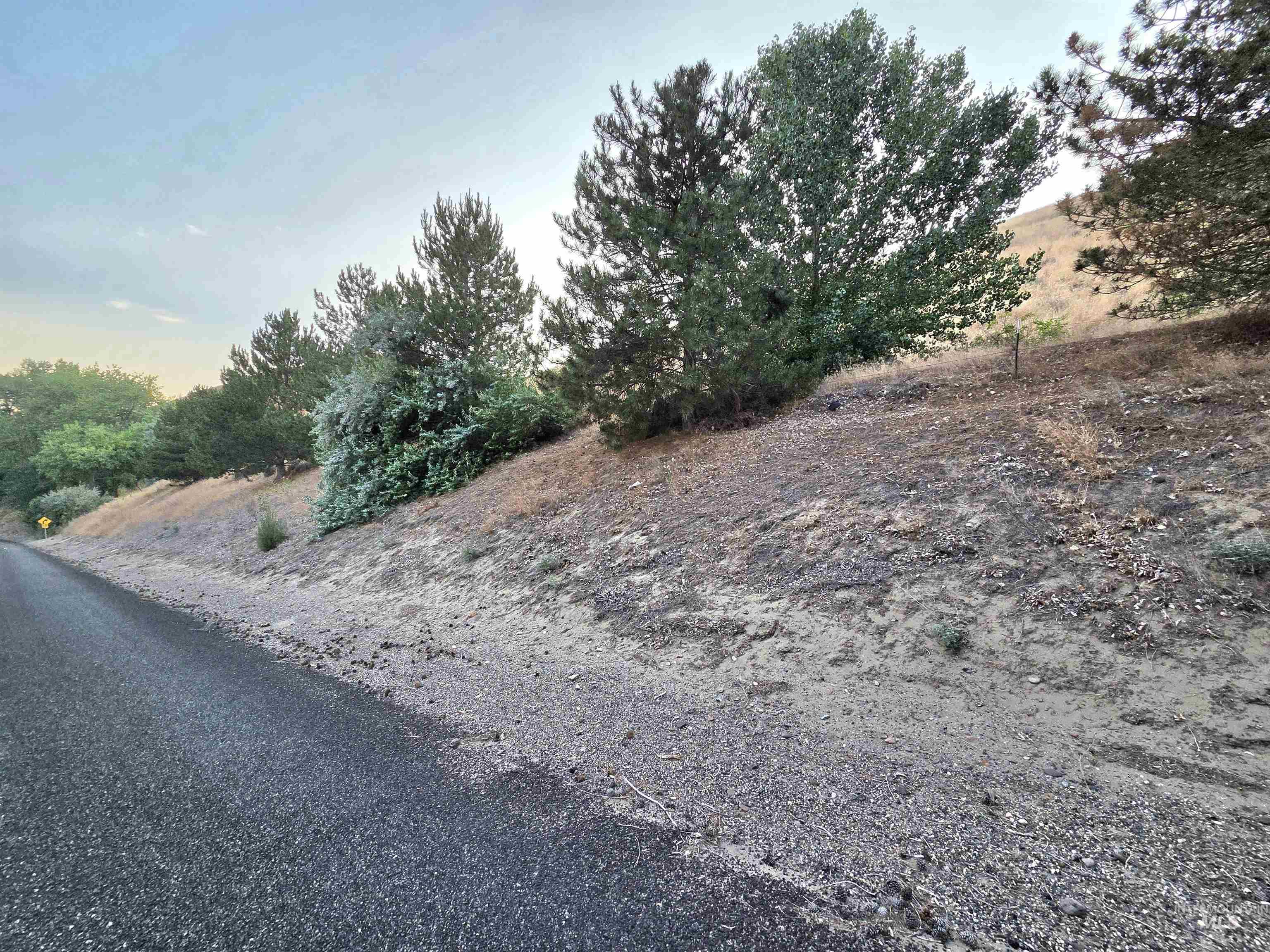 757 Foothill Dr Property Photo 37