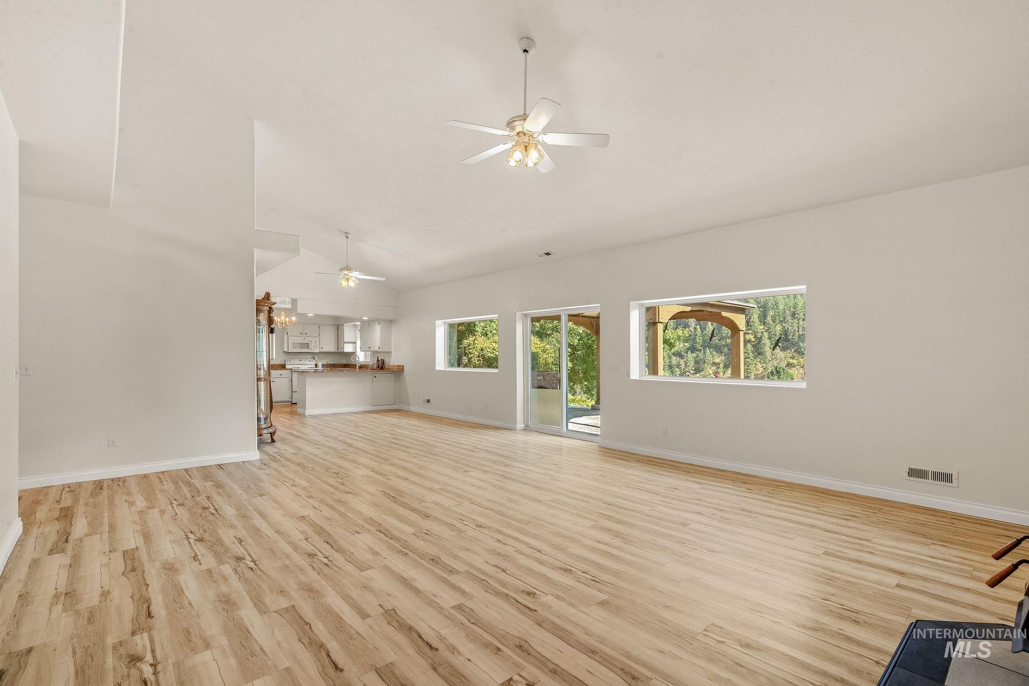 1091 Cedar Ridge Rd. Property Photo 28