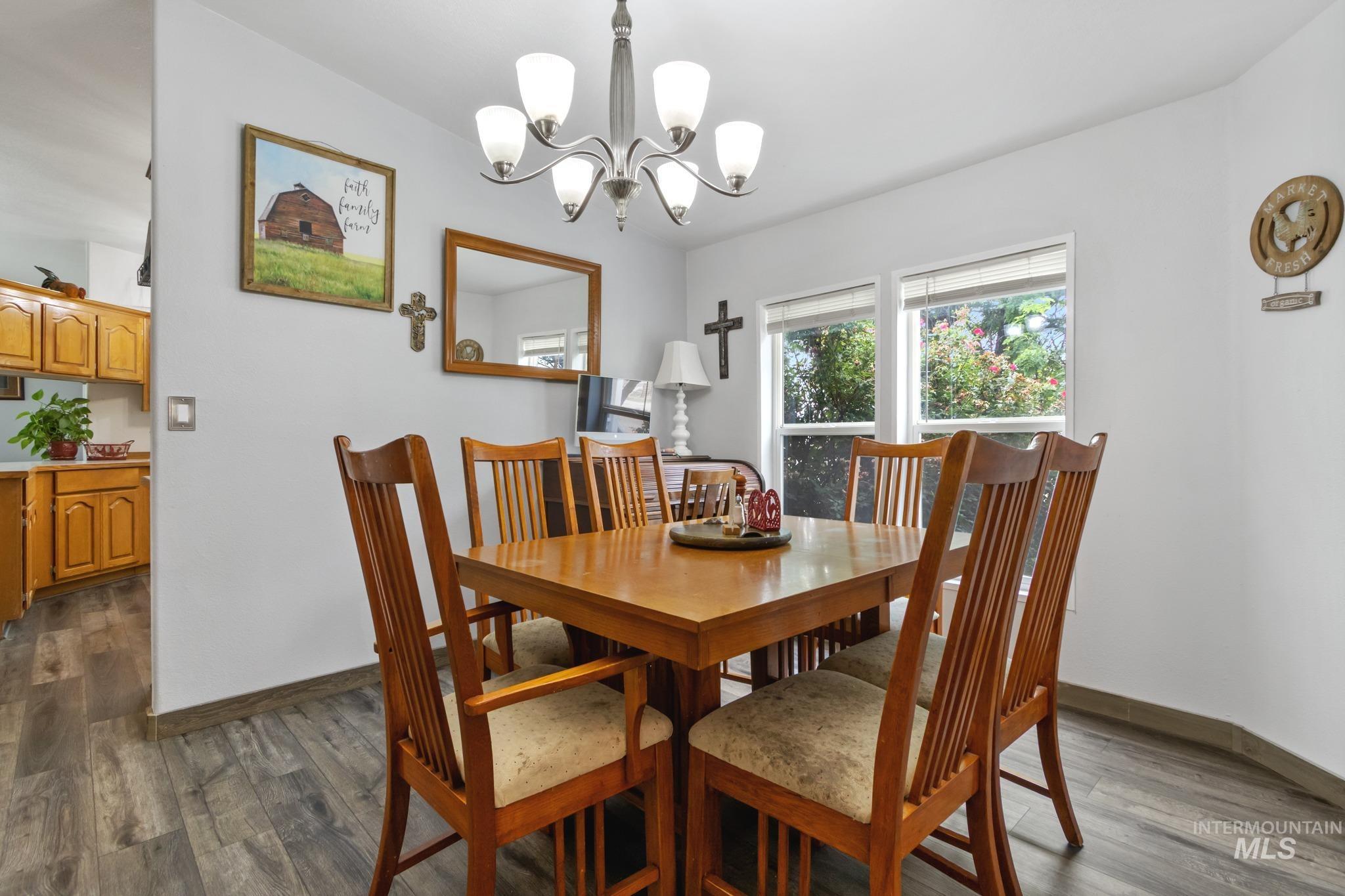 26550 Middleton Road Property Photo 6