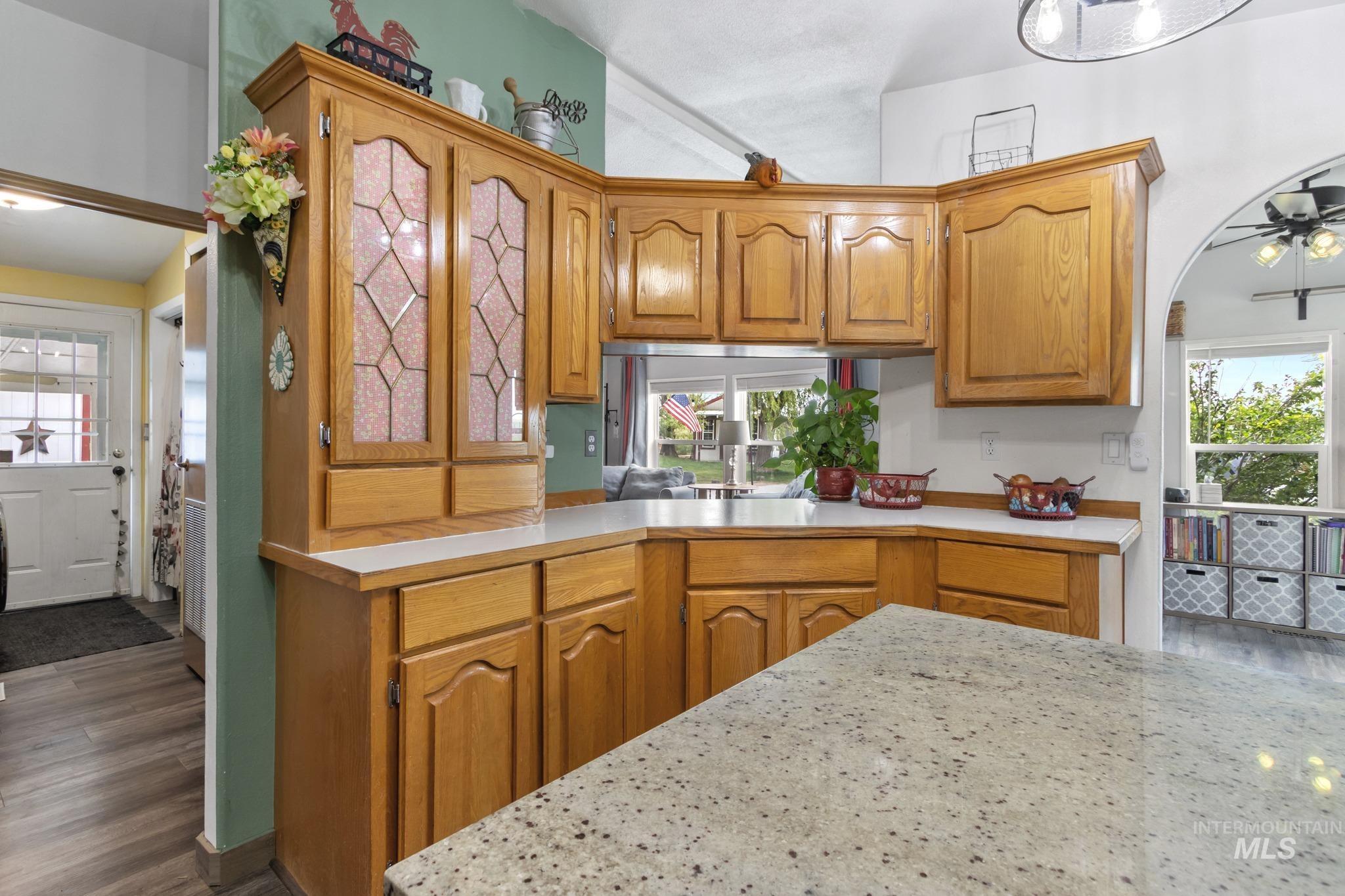 26550 Middleton Road Property Photo 10