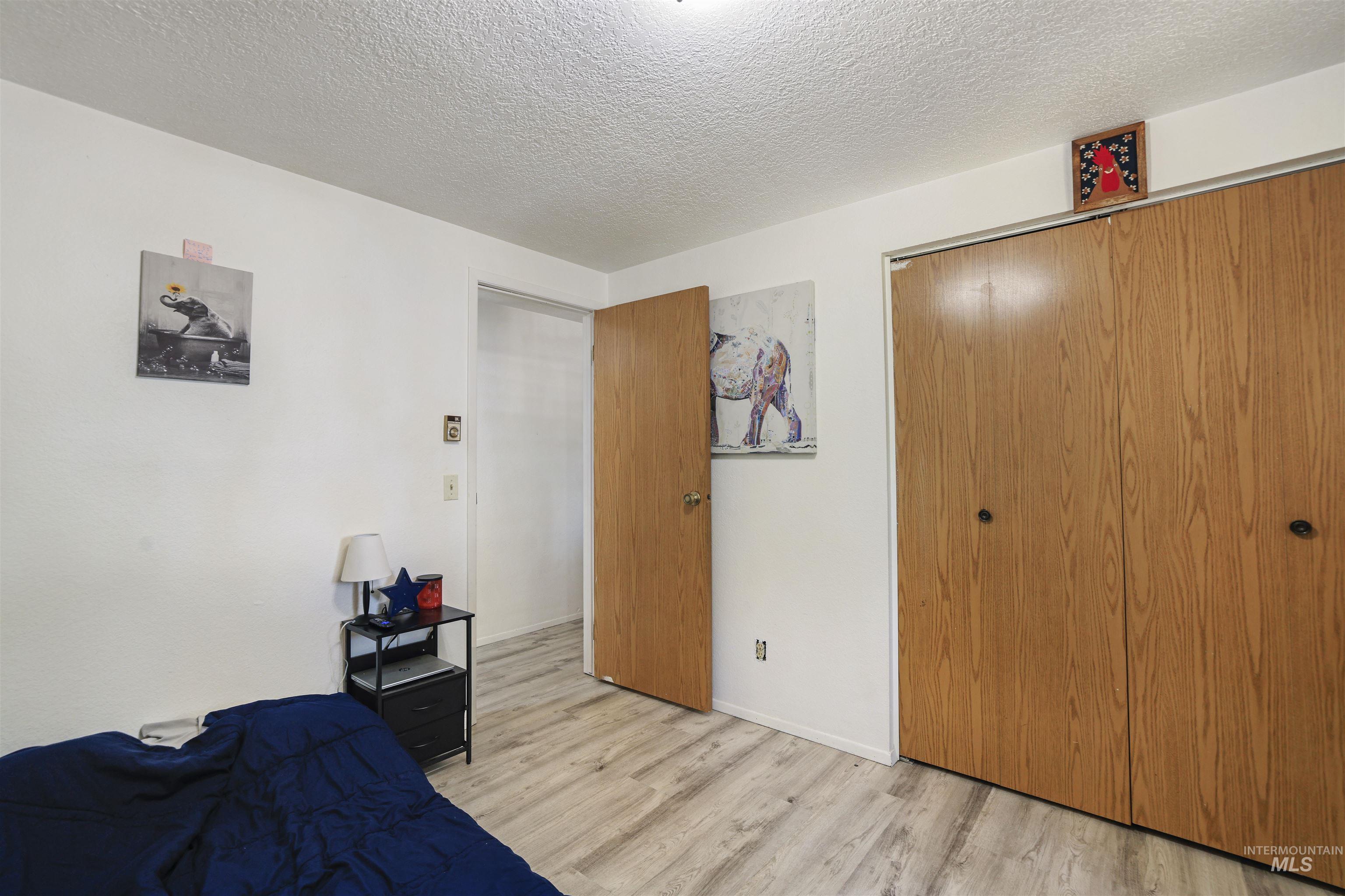 218 7th Avenue South Property Photo 12
