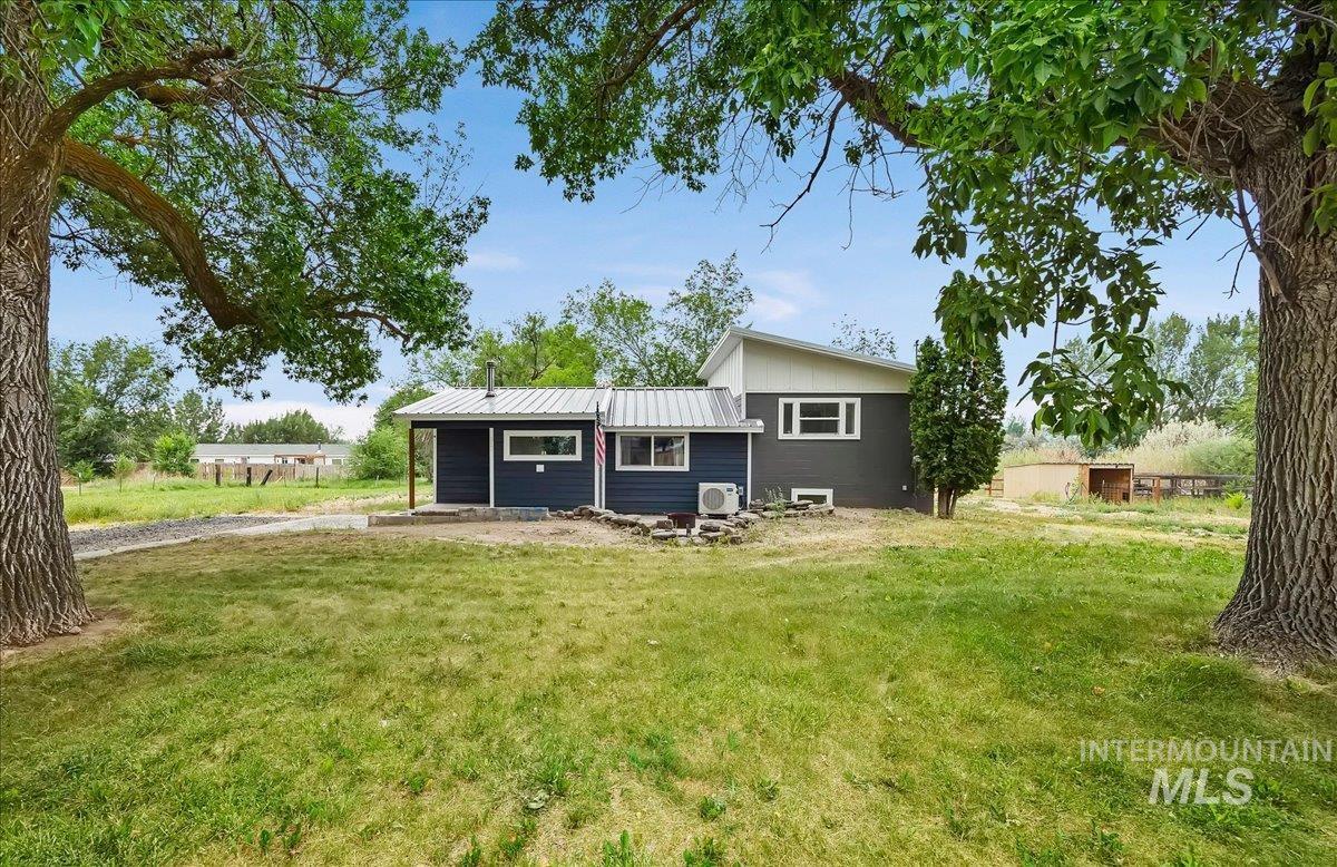 517 Main St Property Photo 1