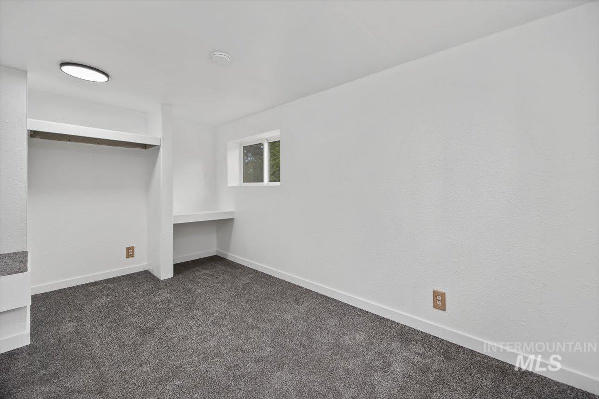 517 N Main St Property Photo 20
