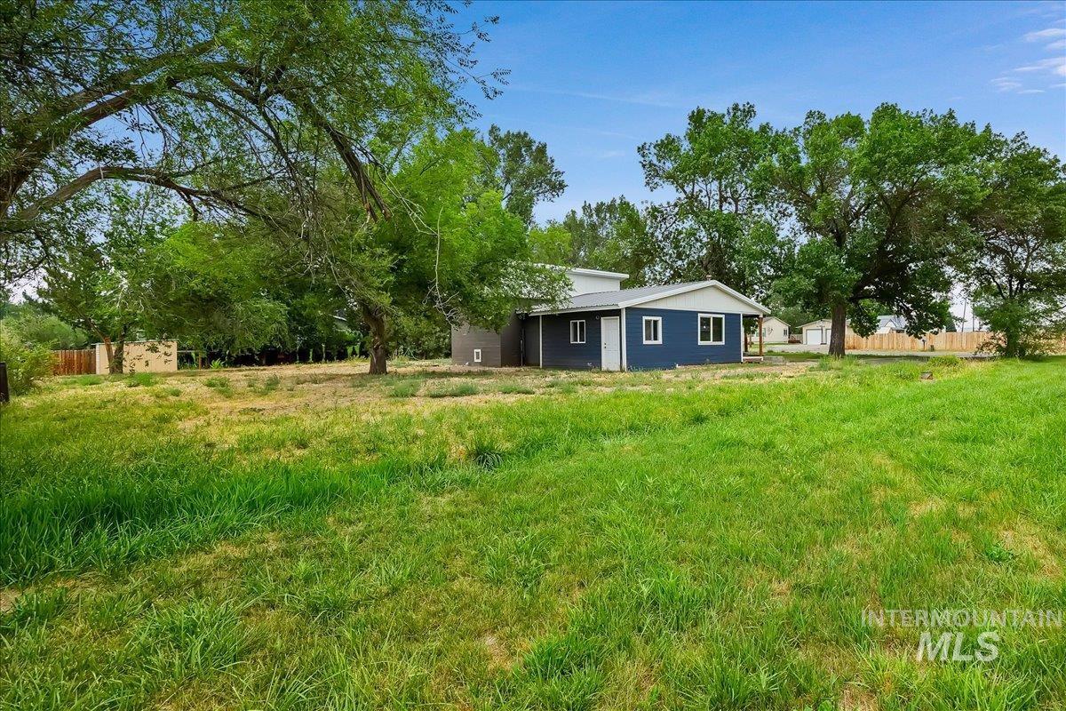 517 N Main St Property Photo 25
