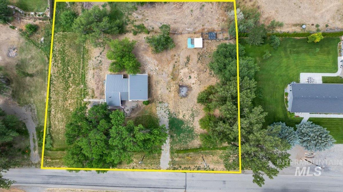 517 N Main St Property Photo 41