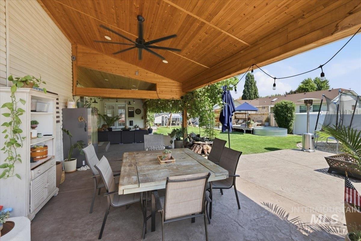 376 S Lodestone Property Photo 1