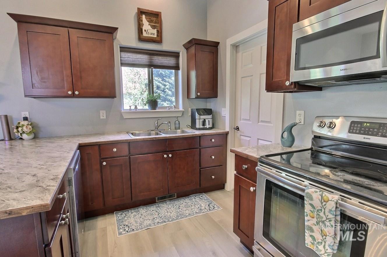 26 Buckskin Drive Property Photo 9