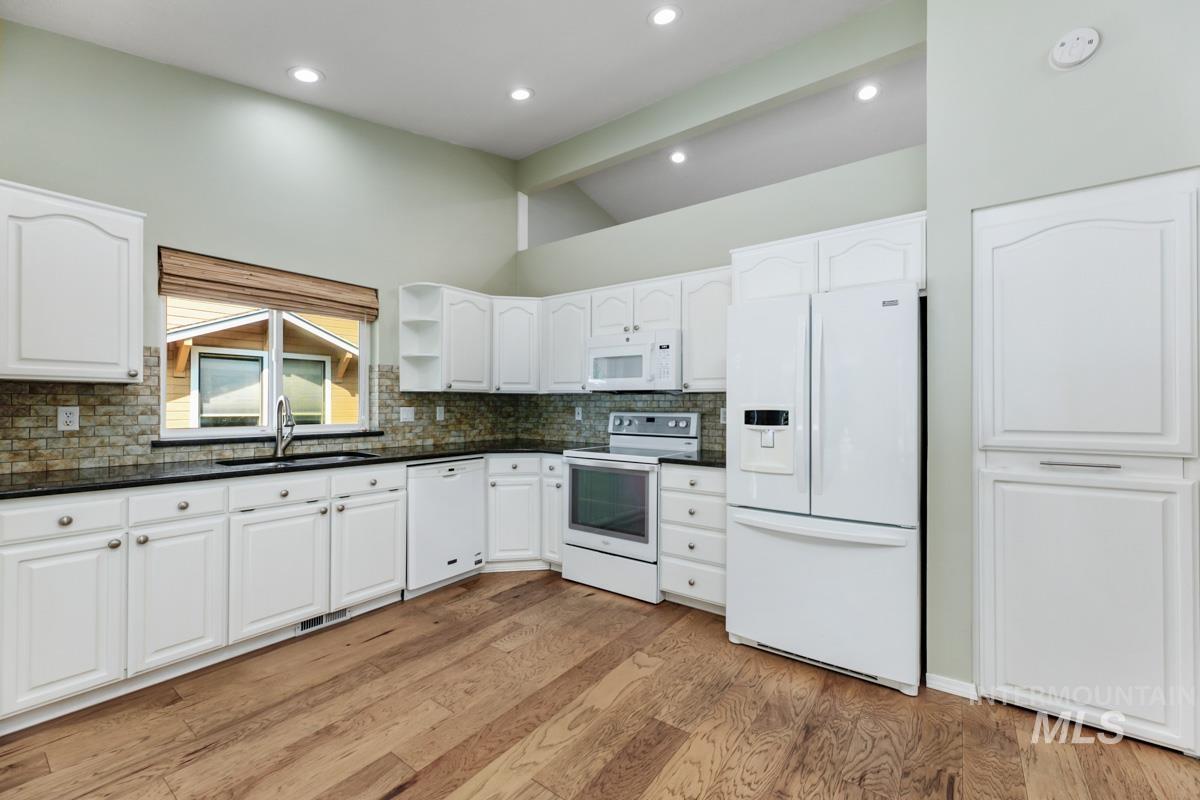 8377 W Willowdale Drive Property Photo 15