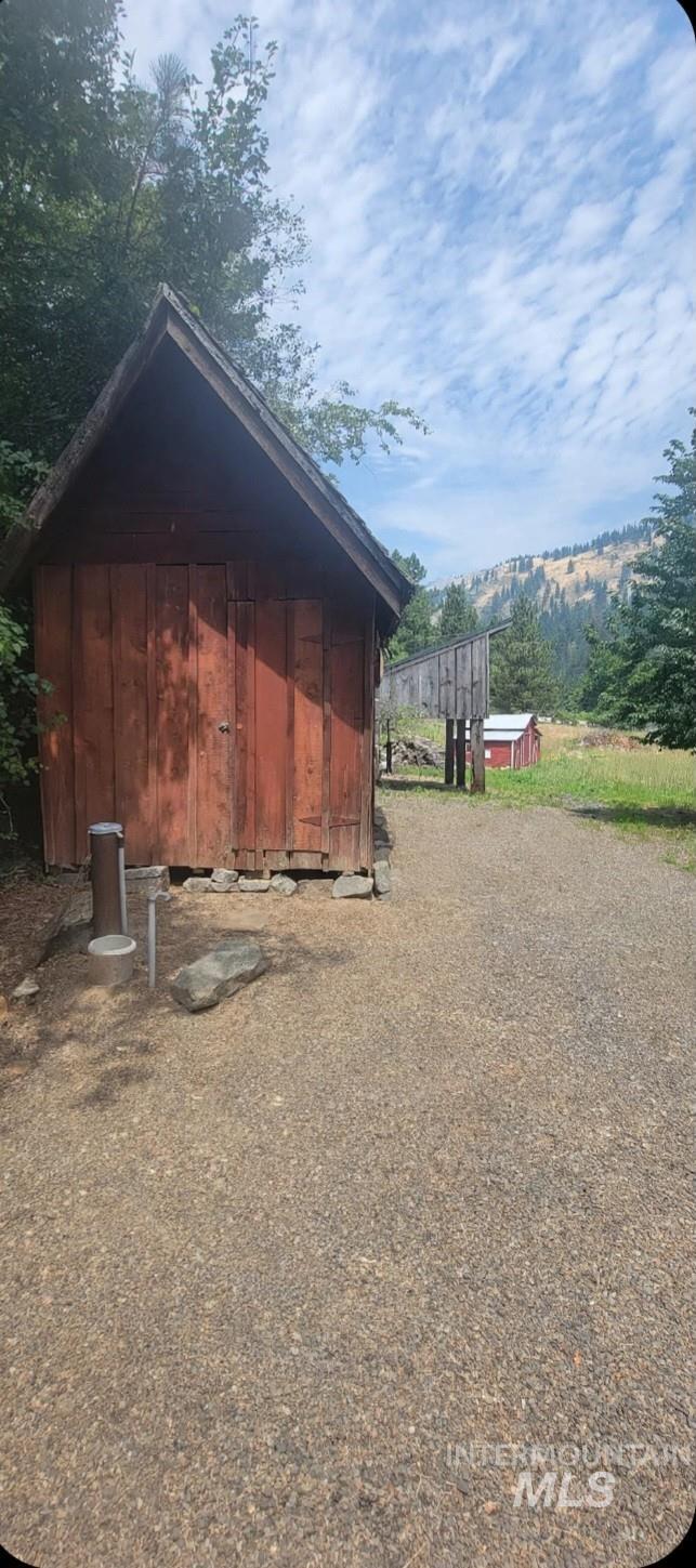 5541 Hwy 95 Property Photo 3