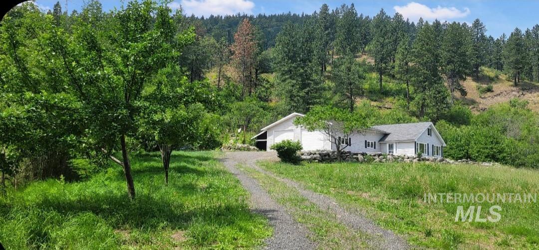 5541 Hwy 95 Property Photo 4